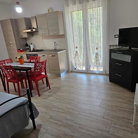 Villa Center Appartamenti Nel Verde In Citta Campobasso Kültér fotó