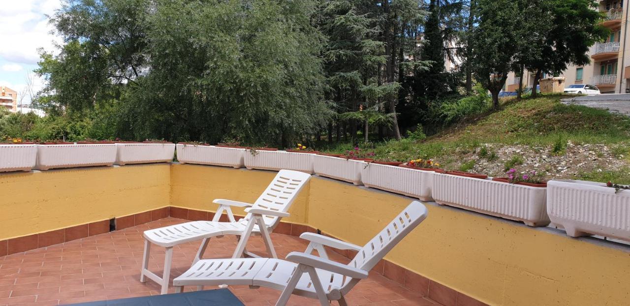 Villa Center Appartamenti Nel Verde In Citta Campobasso Kültér fotó