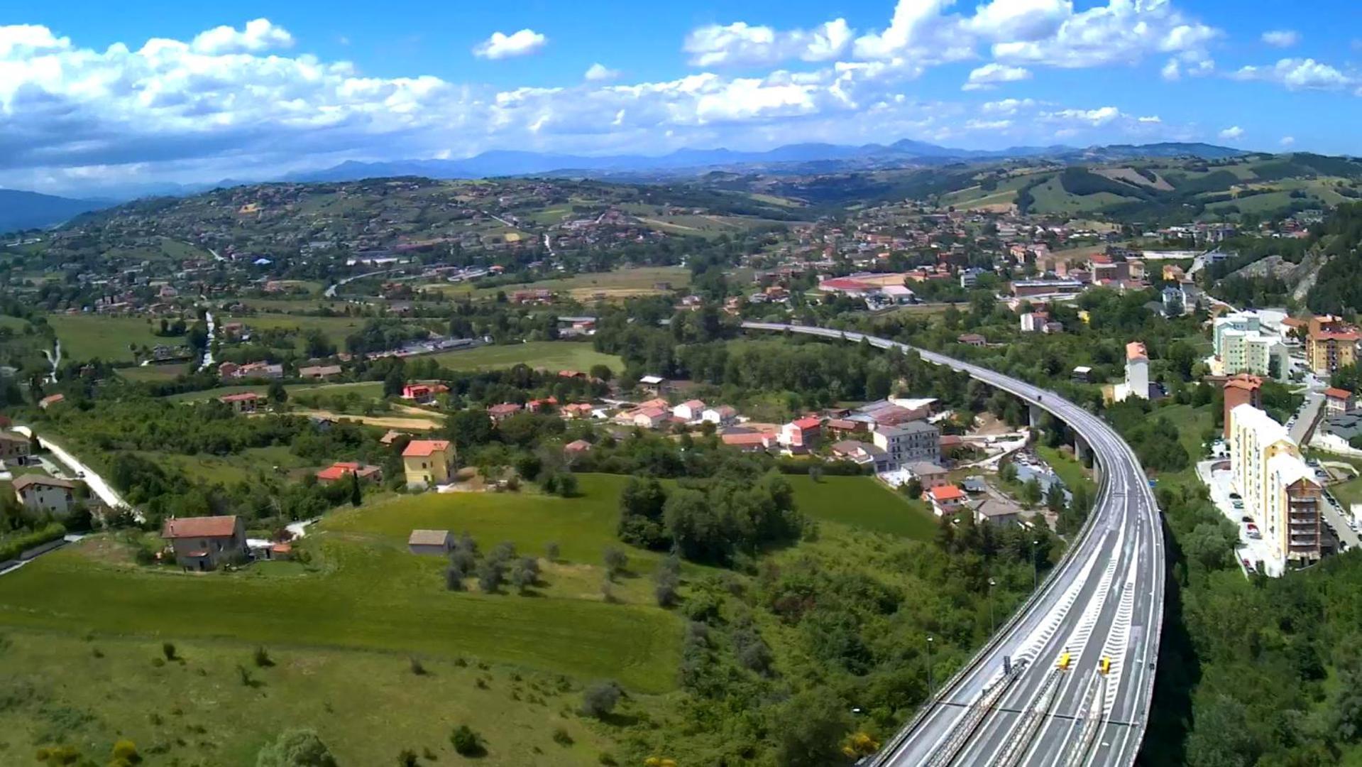 Villa Center Appartamenti Nel Verde In Citta Campobasso Kültér fotó