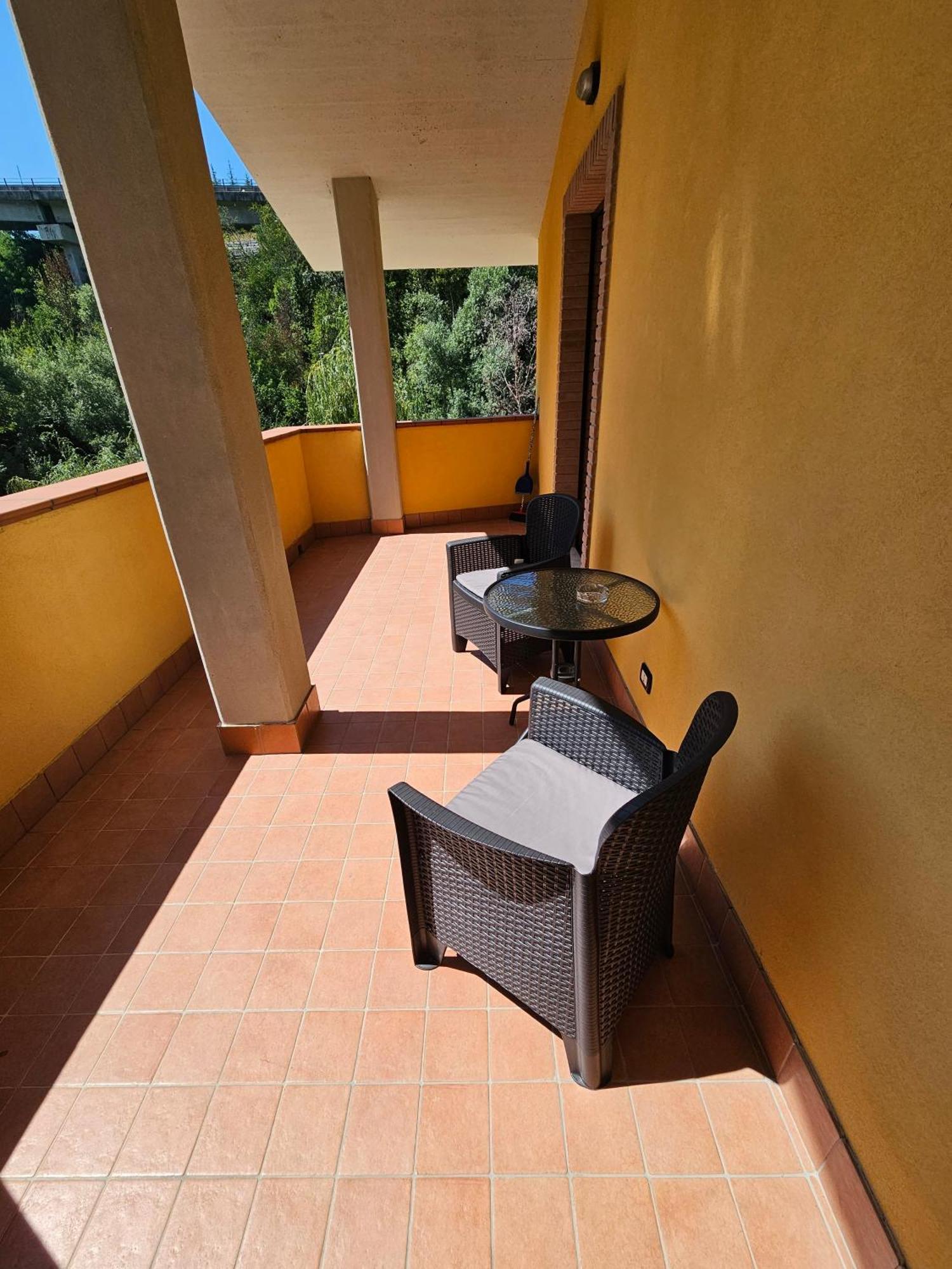 Villa Center Appartamenti Nel Verde In Citta Campobasso Kültér fotó